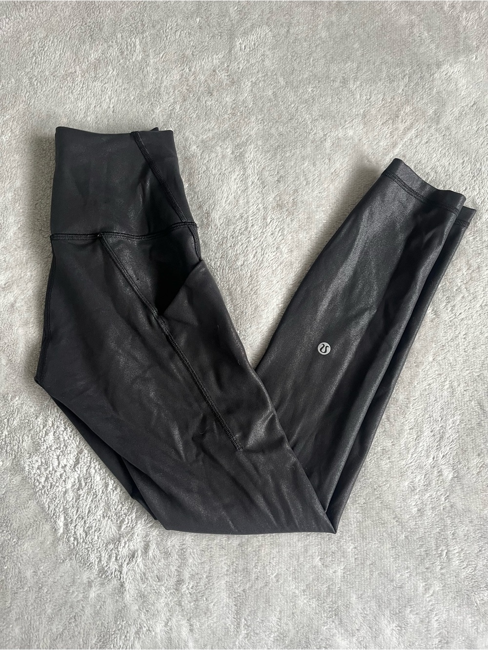 Lululemon Wunder Train High-Rise Tight with Pockets 25" *Foil size 2